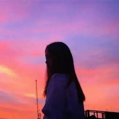 杨绛：人生最暖的不是一见钟情，而是山水一程，你我始终如初见
👀我能走一万步去见