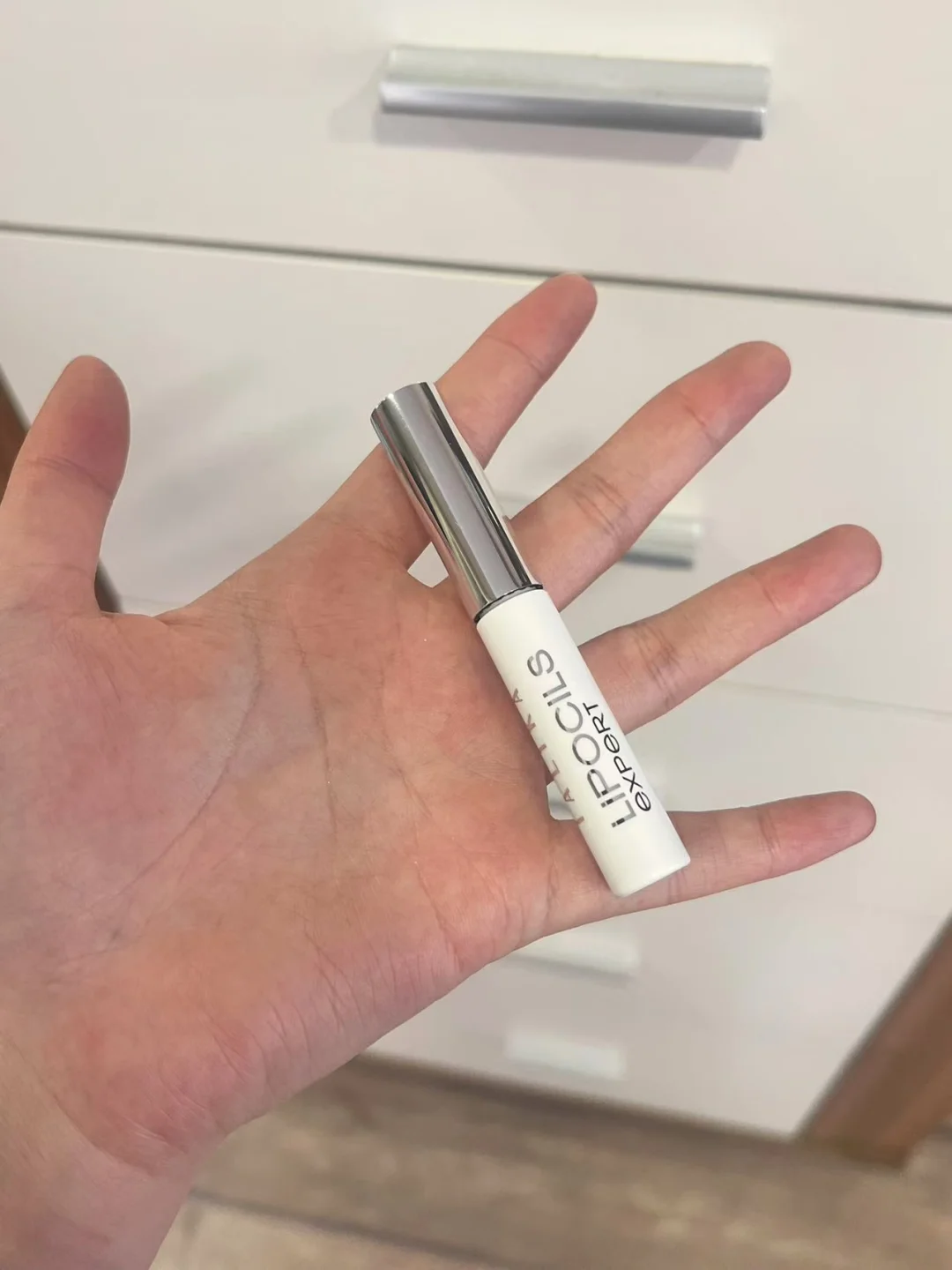 有这谁还去接睫毛啊！