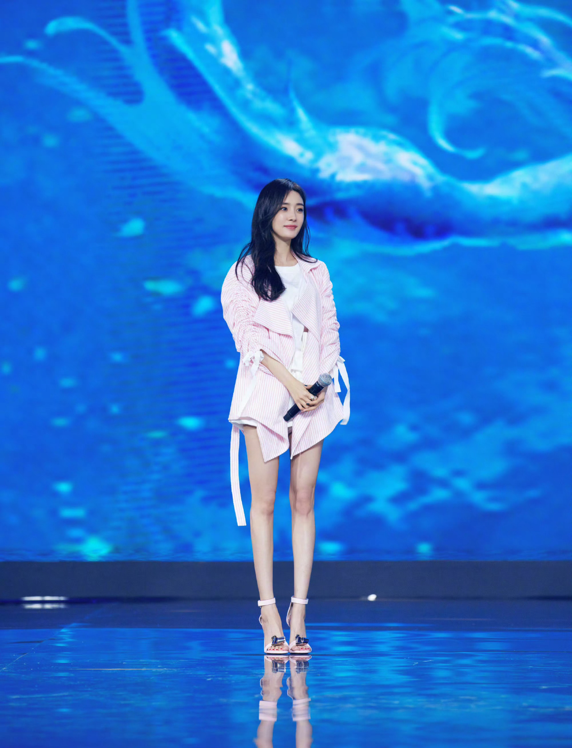 杨幂刘恺威曾谈对杨幂的第一印象杨幂 ​​​