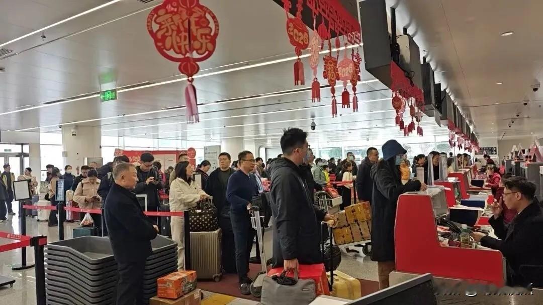 旅客吞吐量同比增长15.95% 绵阳机场春节假期数据亮眼

2026年春节假期，