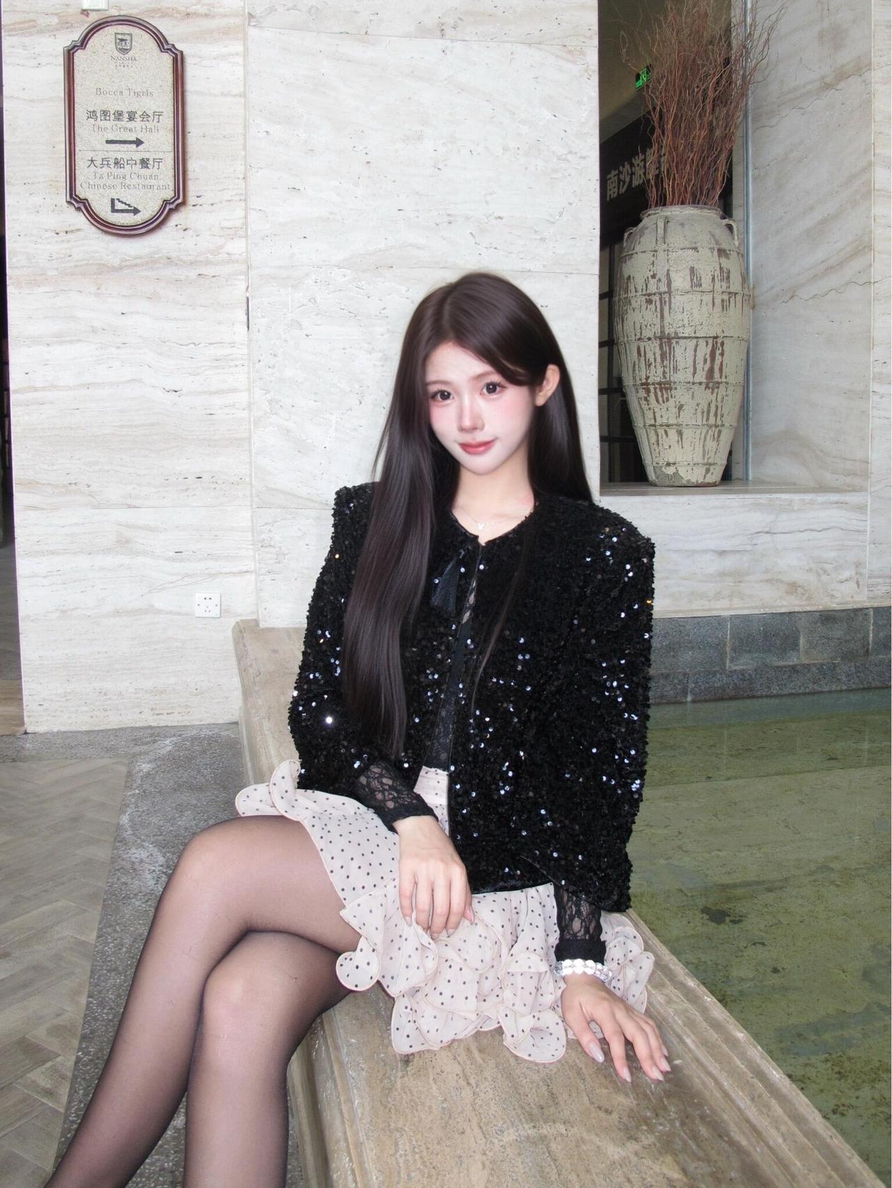 ˚₊‧𝓑𝓵𝓪𝓬𝓴 𝓢𝔀𝓪𝓷🗝️⟡₊⁺千金感十足的一套