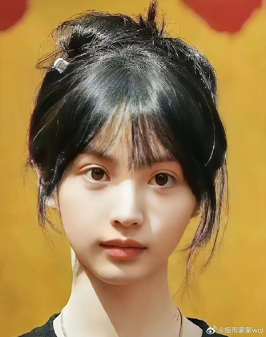 田曦薇有一个特别让人上头的优点，可能很多人都没仔细注意到，你看，不管是剧里还是私