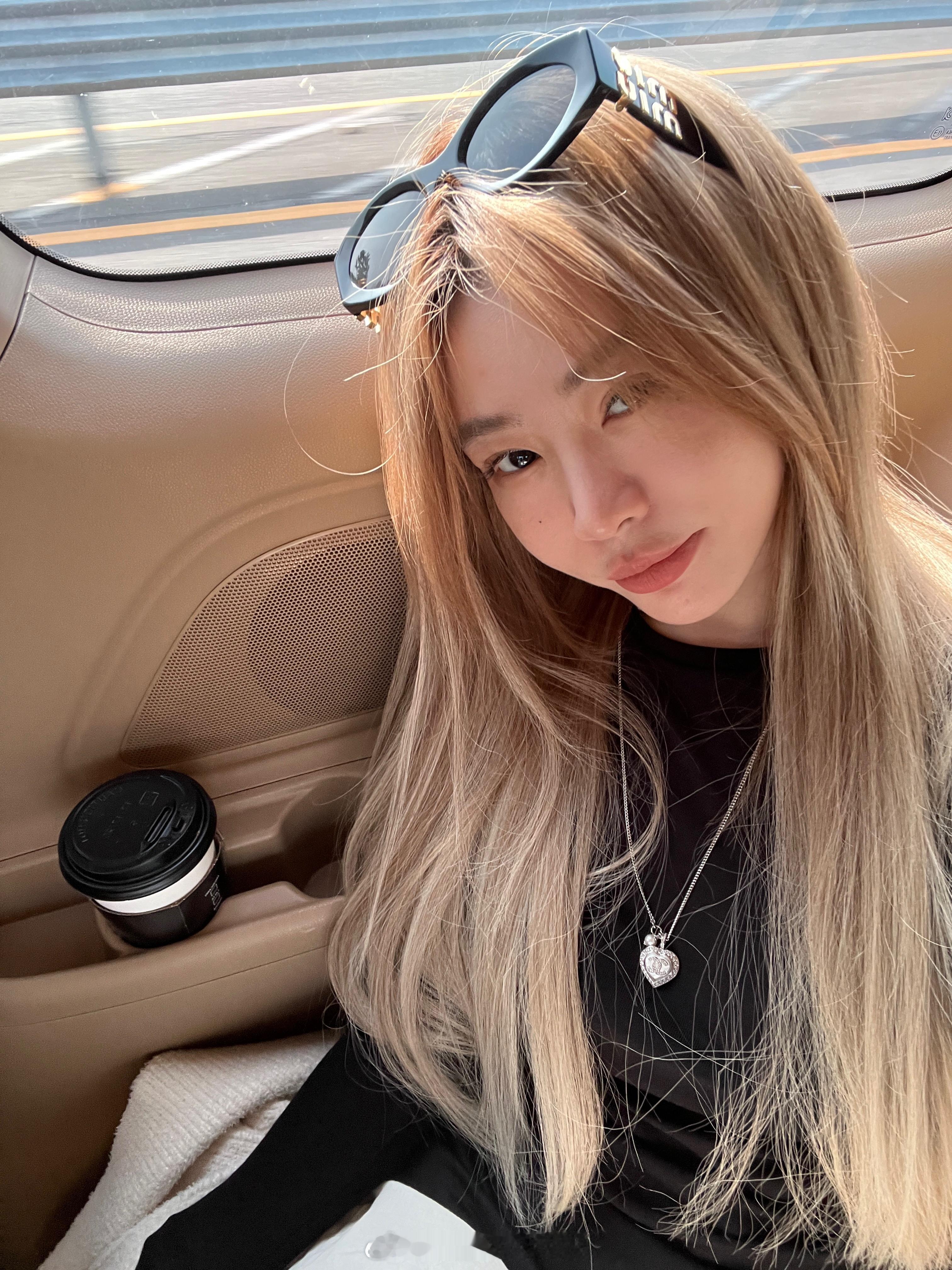 🩵今天我的girls买的开心吗pyq的图忘记发weibo啦 同步一下pingl