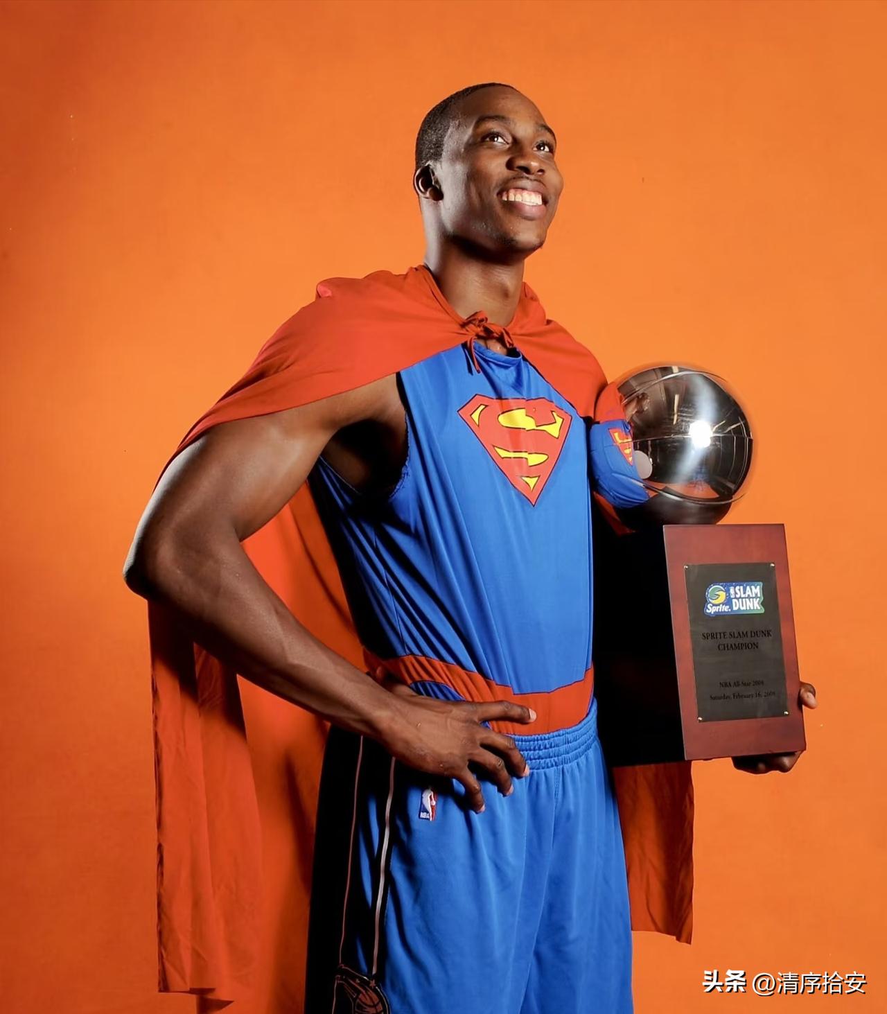 “魔兽”霍华德正式宣布退役了，他这种级别的球星，没有引起太多的关注，估计连他自己