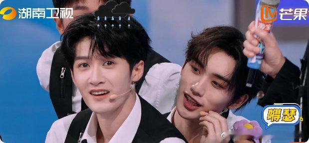 丁程鑫端走檀健次这一下，简直是游戏界的神操作，最后一秒绝杀，太会玩了～ 