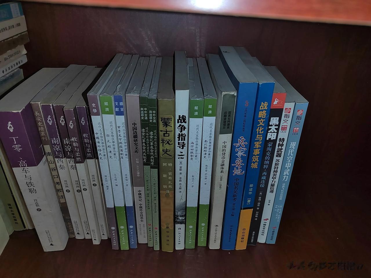 #看什么书籍，可以提升幸福感#阅读自己喜欢的书籍可以提高幸福感，其实不止阅读，拥
