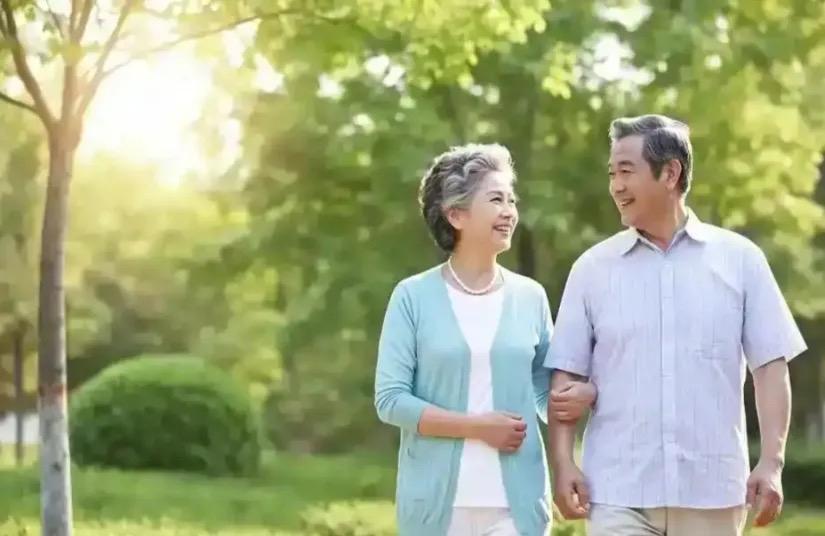 我真搞不懂我爸了
我爸今年69岁，养老金只有1500块钱，可是他却感觉完全够了，