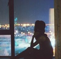 “ 成长  就是一个不动声色的过程  一个人熬过一些苦  才能无所不能 ” 