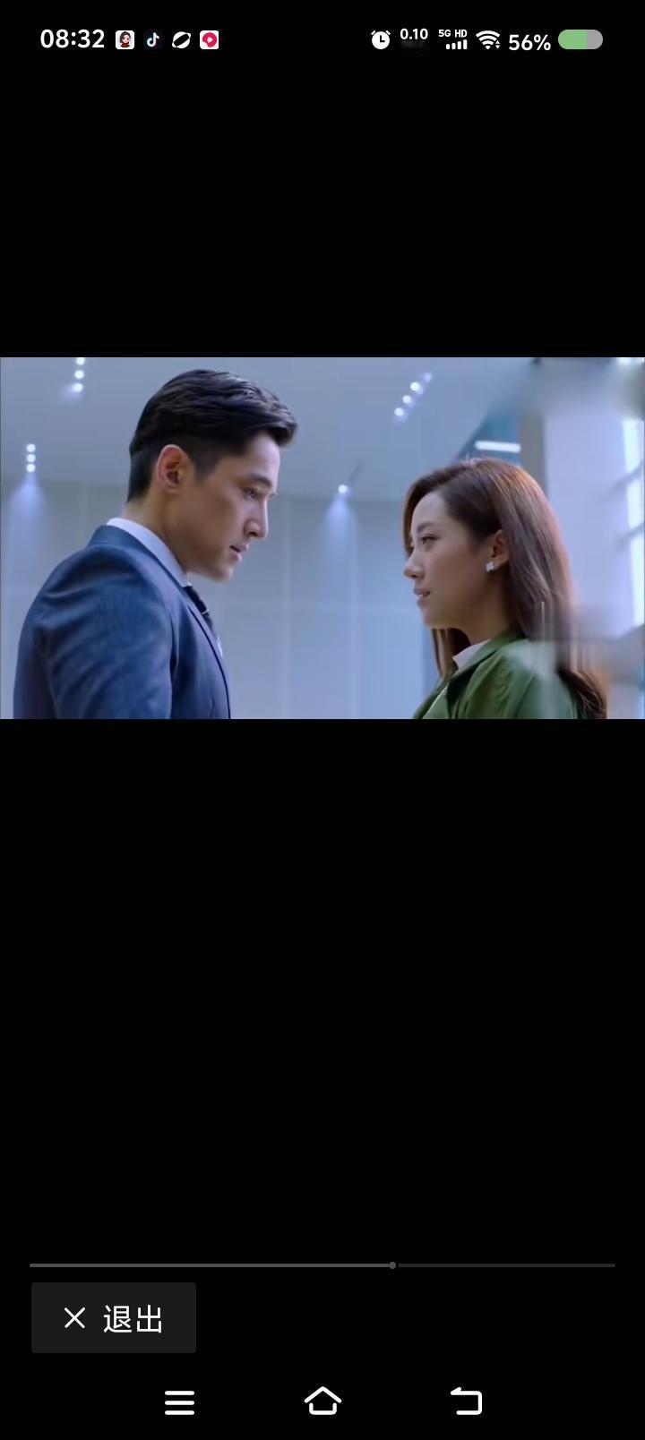 万茜，你还有我！——
电视剧里，胡歌与前女友见面了，茫然，激动，克制，炽热。
“