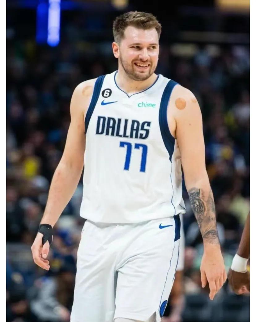 万万没想到，东契奇竟然是现役球员中，场均
万万没想到，东契奇竟然是现役球员中，场