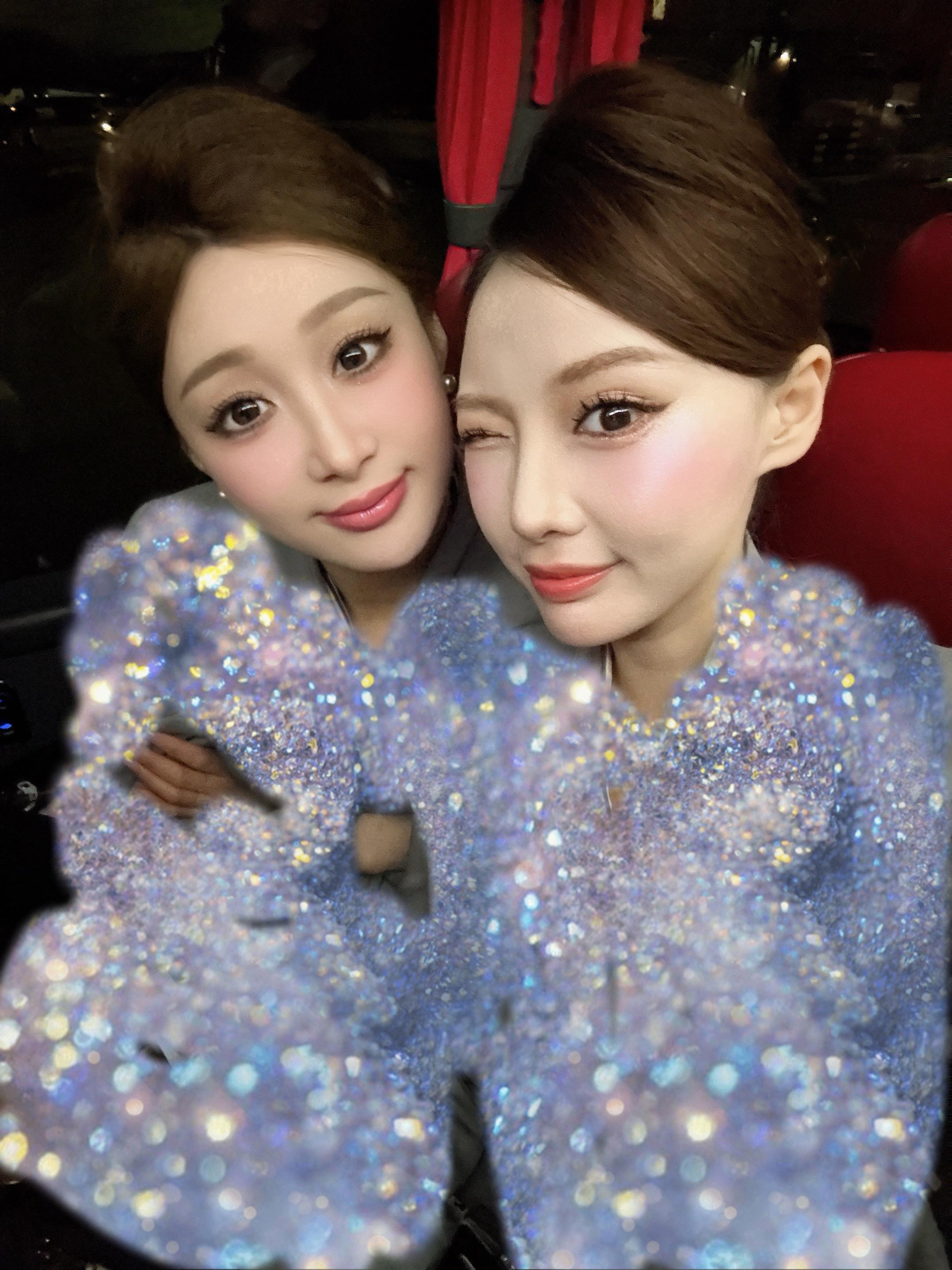 姐早！春碧和婷婷