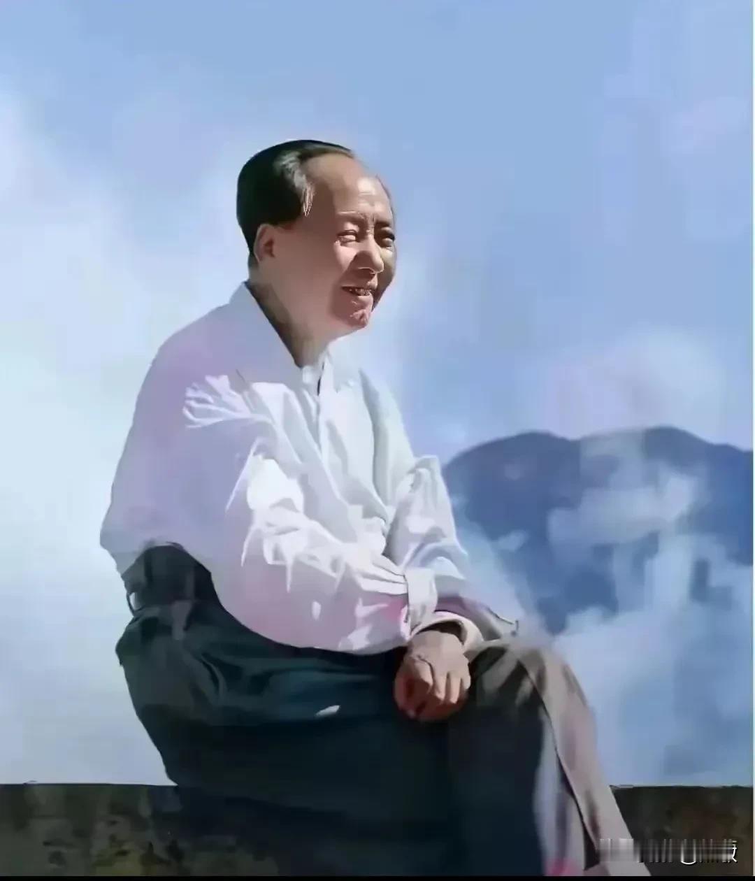 太阳最红，毛主席最亲，您的笑容永远记在我心中！[祈祷][祈祷][祈祷]