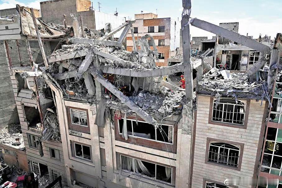 伊朗称美以伊战争导致伊朗3468人死亡 34060人受伤 当地时间26日，伊朗烈