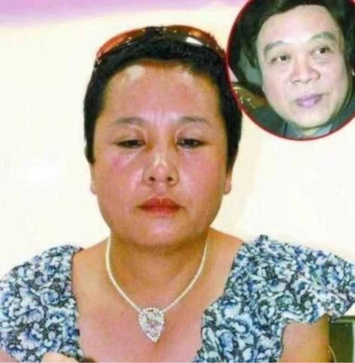 2004年，“赵忠祥数几年时间里一直和我保持着不正当关系，并且把我折磨的满身疾病