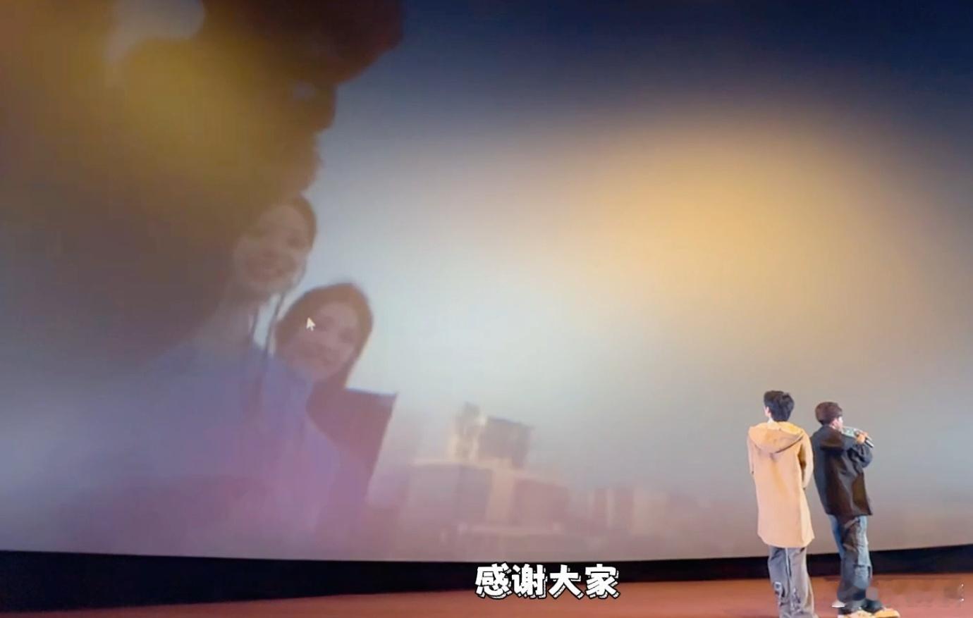 #齐思钧说文韬低像素还是帅# 感觉小齐哥完全说出了我的心声啊，文韬不管怎么看都是