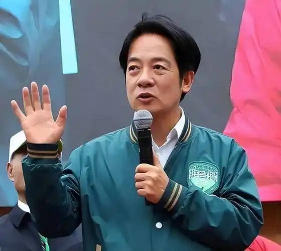 赖清德叫嚣″要尊严要对等″，蒋万安一句话国台办立即呼应，获岛内民众支持！
   