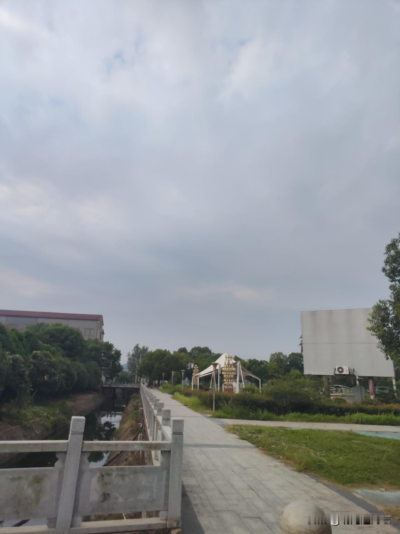 伯伯