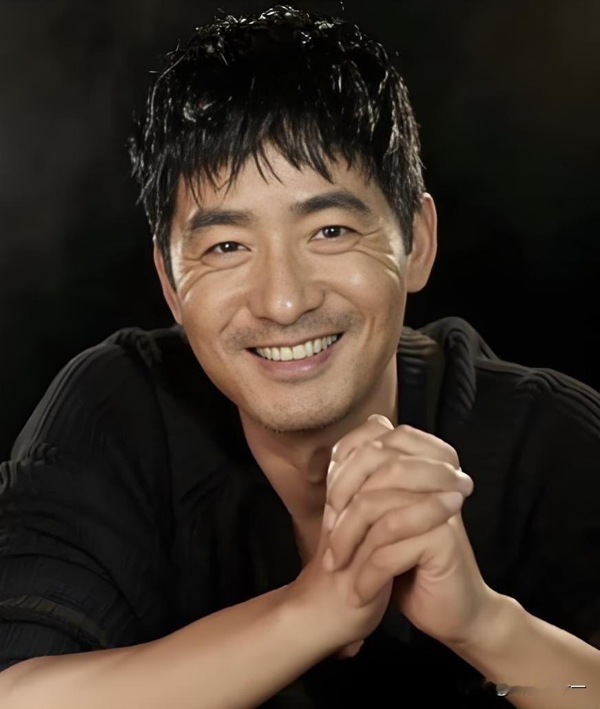 大家有没有觉得，

就演曹东方这演员郭晓冬，

就甭管他演什么和谁一起，只要他那