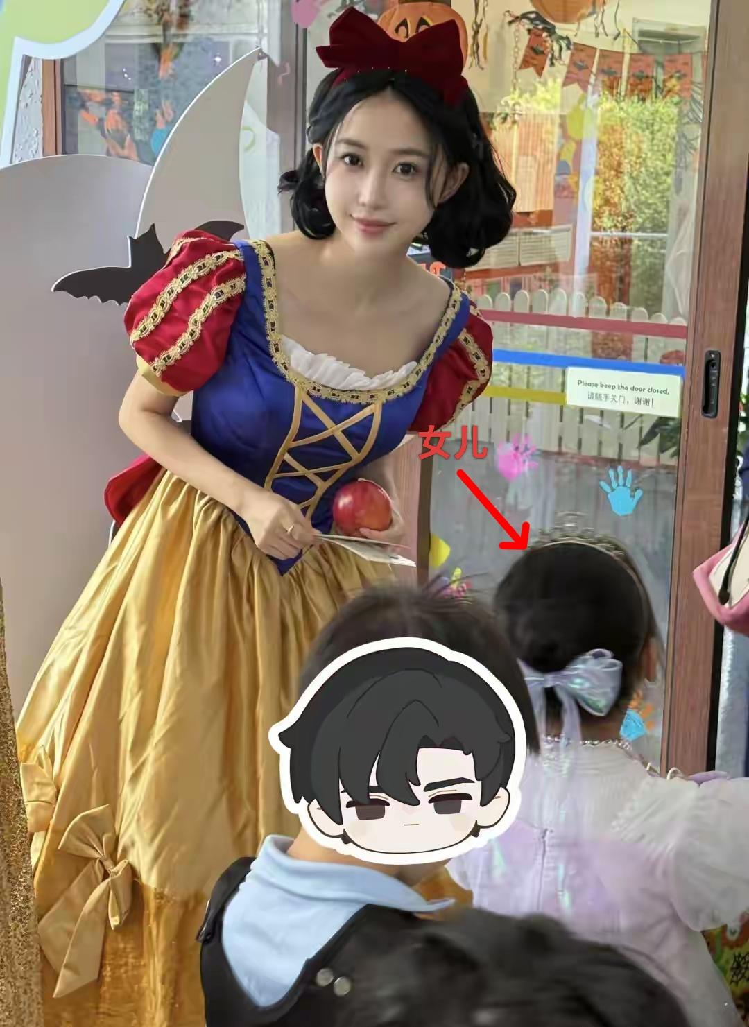 34岁的宣云肤白貌美，气质不俗！不得不说，潘玮柏择偶的眼光非常不错！

近日，宣