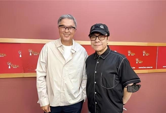 蔡康永摊牌了，蔡康永接受王伟忠专访蔡康永:不在乎身败名裂。王伟忠今天(29日)专
