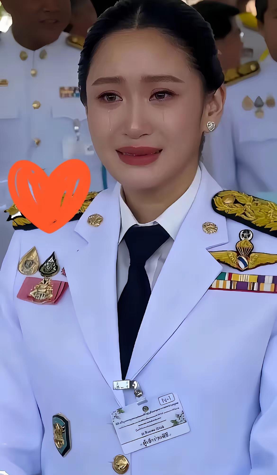 就在刚刚
泰国旅游部突然宣布
11月11日财联社传来消息，泰国旅游部官宣今年截至