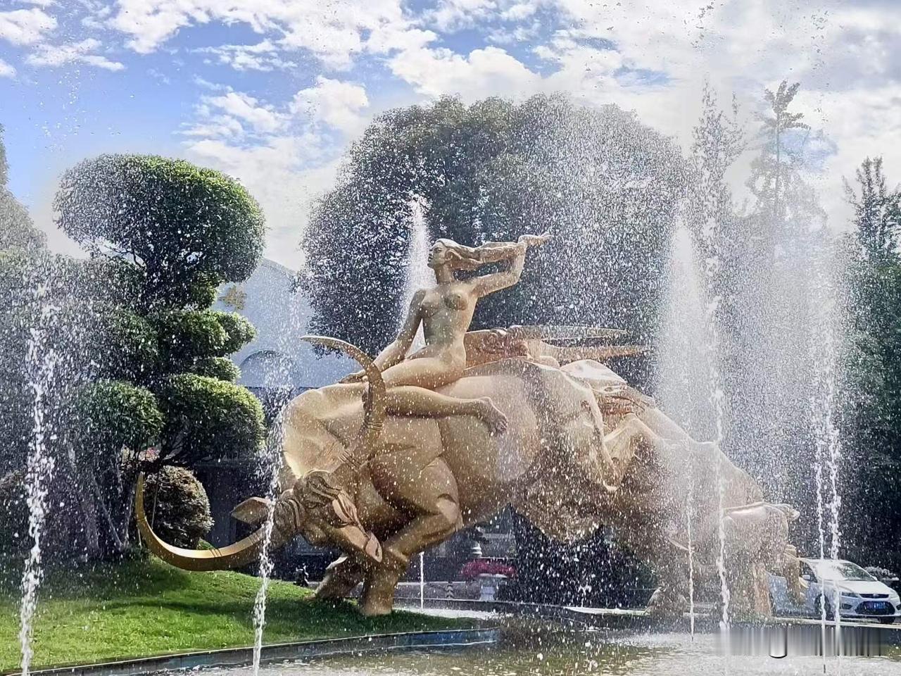 又见金牛，还是牛。
图文原创：董进智
晒图笔记大赛