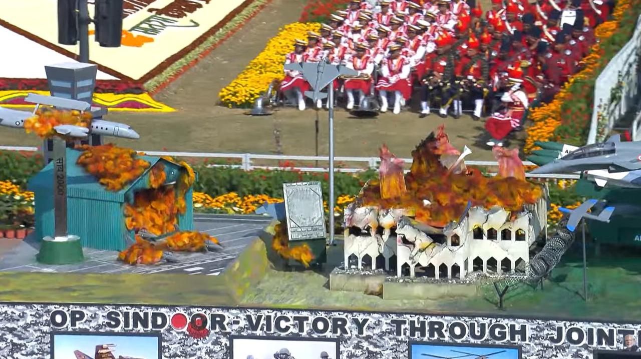 当地时间2026年1月26日，印度举行的阅兵仪式上，展示了印度军队与巴基斯坦军队