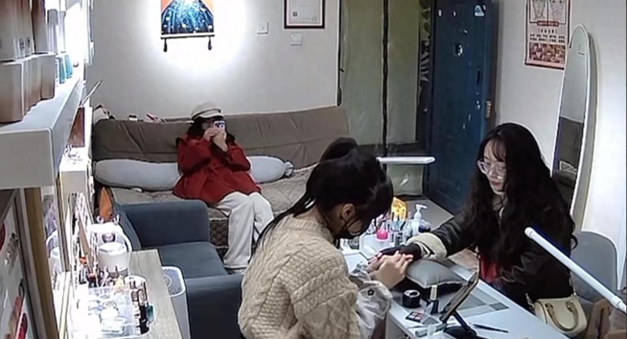 重庆，杀猪，千万人围观
谁能想到，一次普通的农村杀猪，能搞成这样。呆呆就是合川一