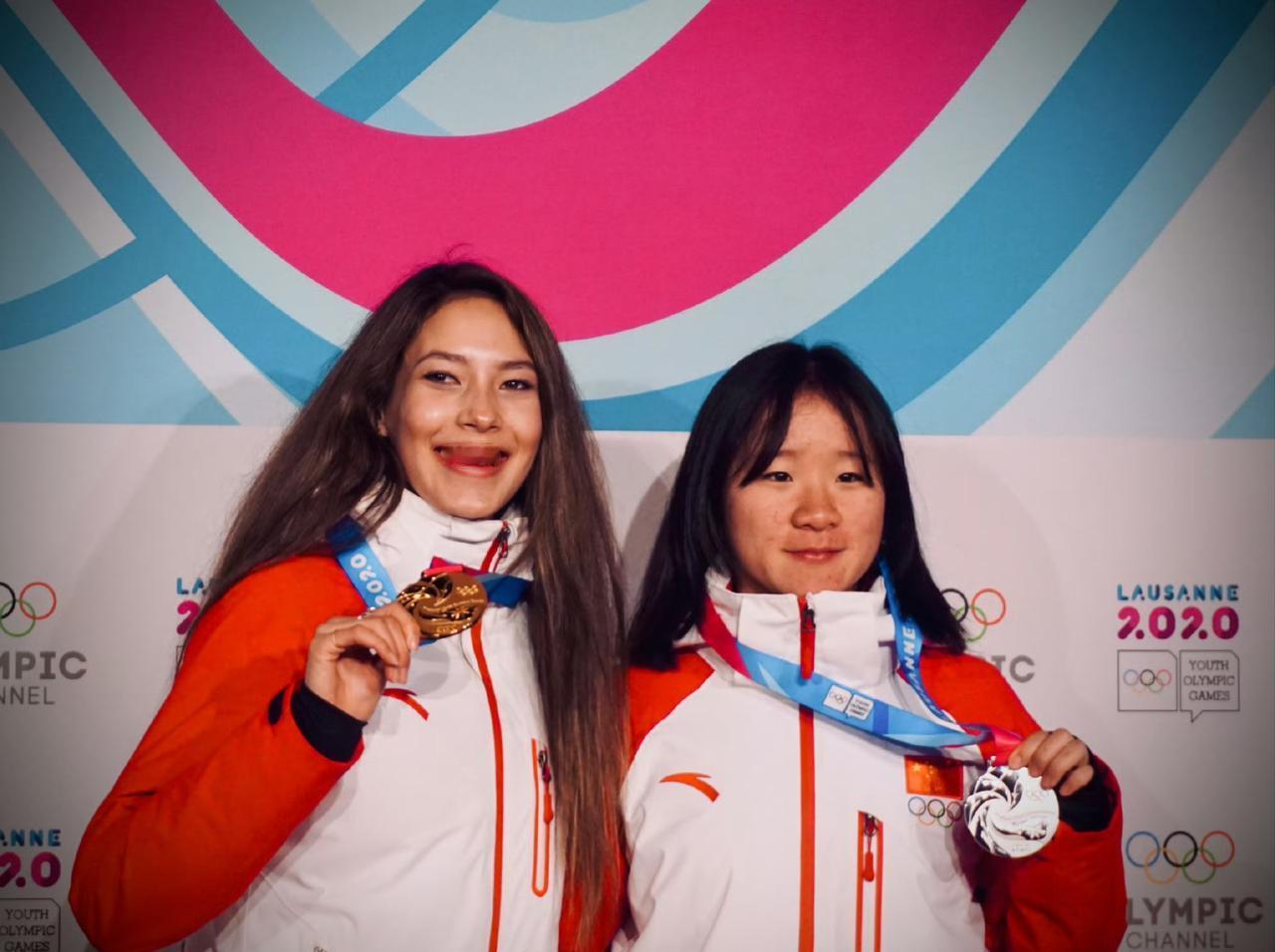 老天都在帮中国帮谷爱凌！如果米兰的天不开晴中国与谷爱凌将无缘最后一块金牌。
天时