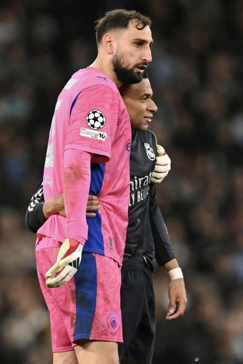 Mbappé x Donnarumma 🫂 曼城1比2皇马