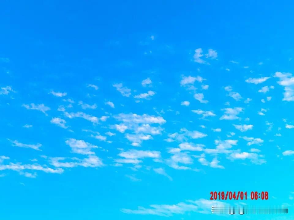 拍一拍当地的天空，辽西海滨