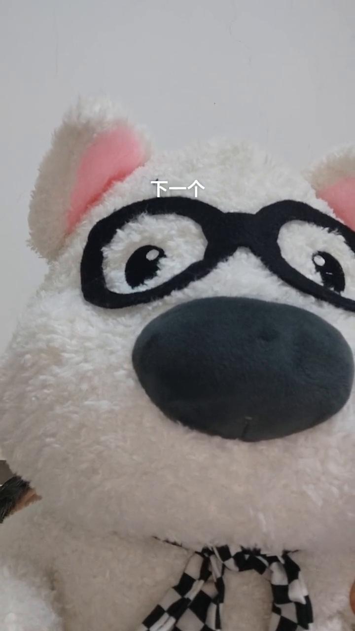 again。
比...什么老怎么说？Older。怎么写？older.very g