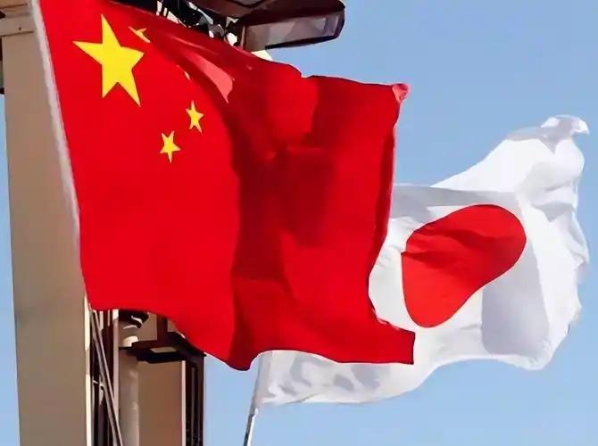 日本这次恐怕真慌神了！6月1日，中国一招重拳打出，稀土和技术的大门，这回不是关上