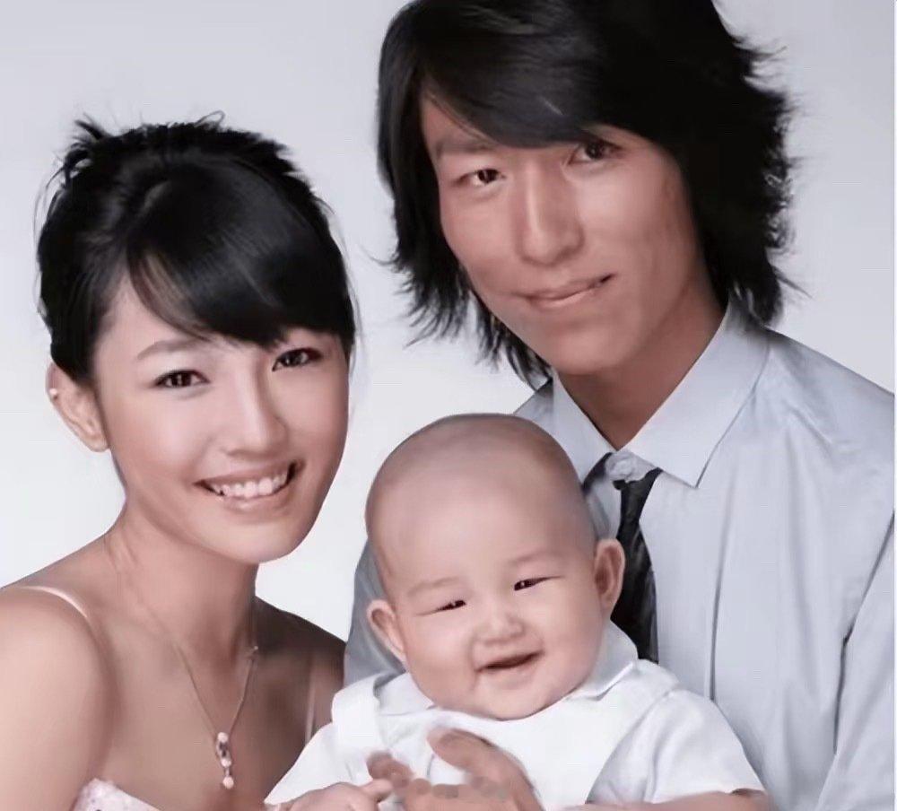白百何感情时间线 网友整理出来的完整感情过往，一路走走停停，经历颇多，想看看大家
