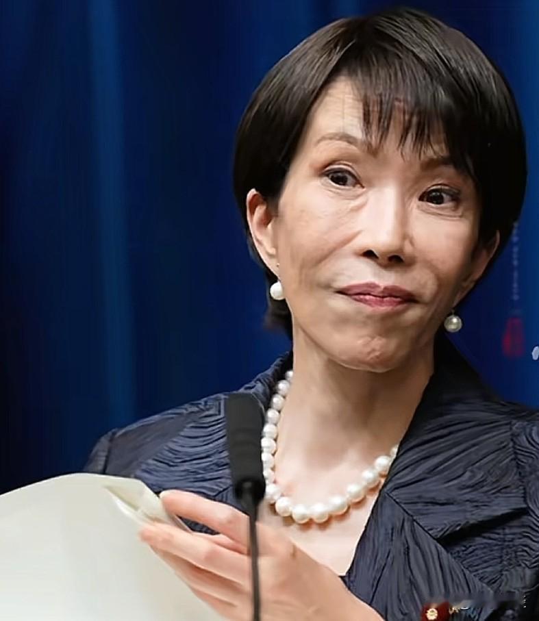 憋了这么多天，
高市早苗“不忍了”
正式做出回应据日本共同社消息，十一日，高市早