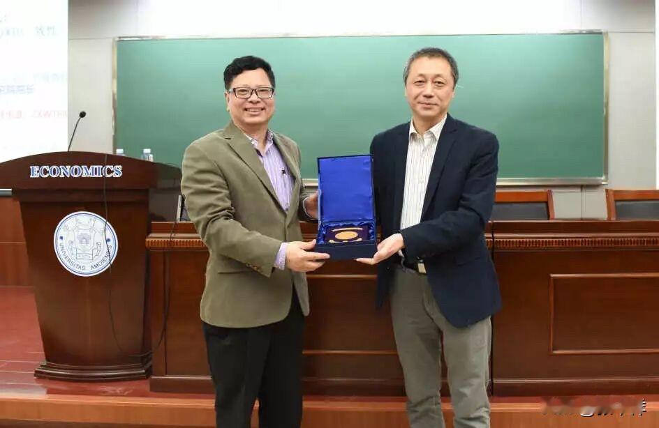 南强何意？受厦门大学经济学院、王亚南经济研究院和邹至庄经济研究院联合邀请，在厦门