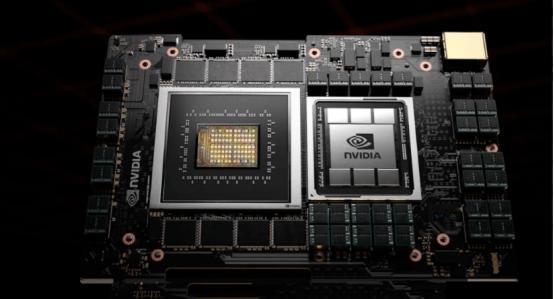 中方抓到了特朗普的把柄！中国立了规矩：买H200要先交安全报告
 
英伟达这两年