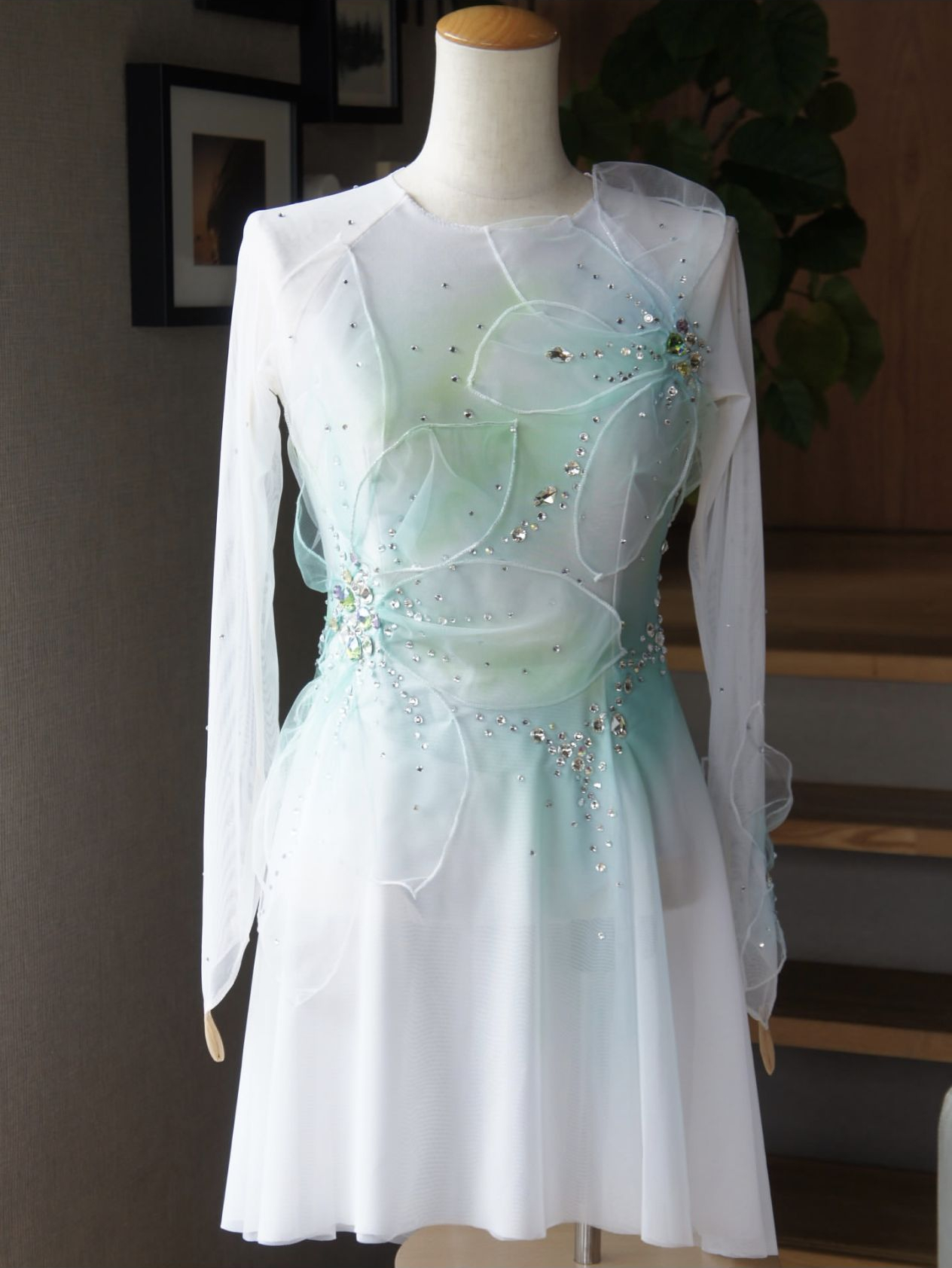 收集花样costume 小手工作坊刷新精品率，一位霓虹冰妈Natsuko的店，主
