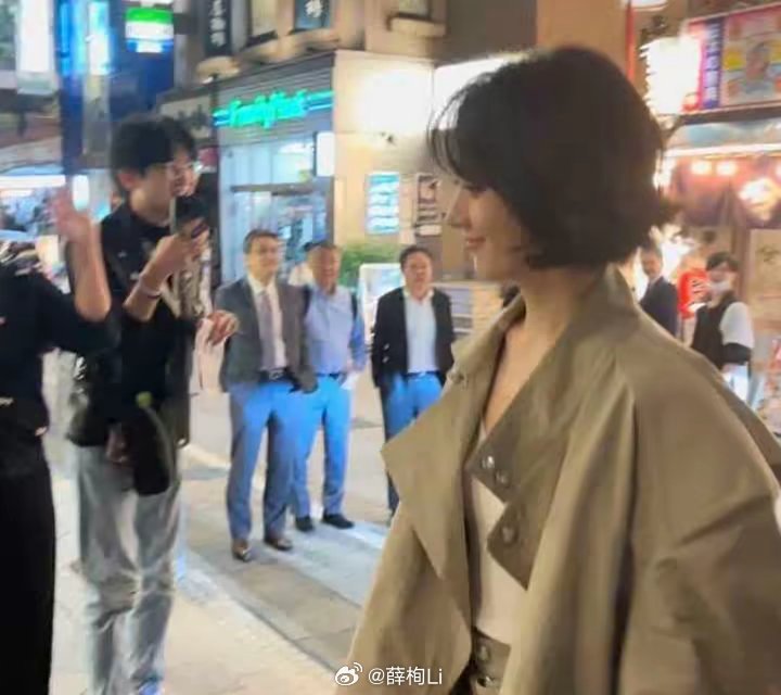赵丽颖赵丽颖乔妍赵丽颖 电影乔妍的心事 “平凡之中的舞蹈，又泛着光，少年怎甘愿困