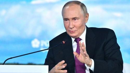 朝鲜外相崔善姬访问莫斯科期间，俄罗斯总统普京在会见中公开感谢朝鲜对俄罗斯的支持，