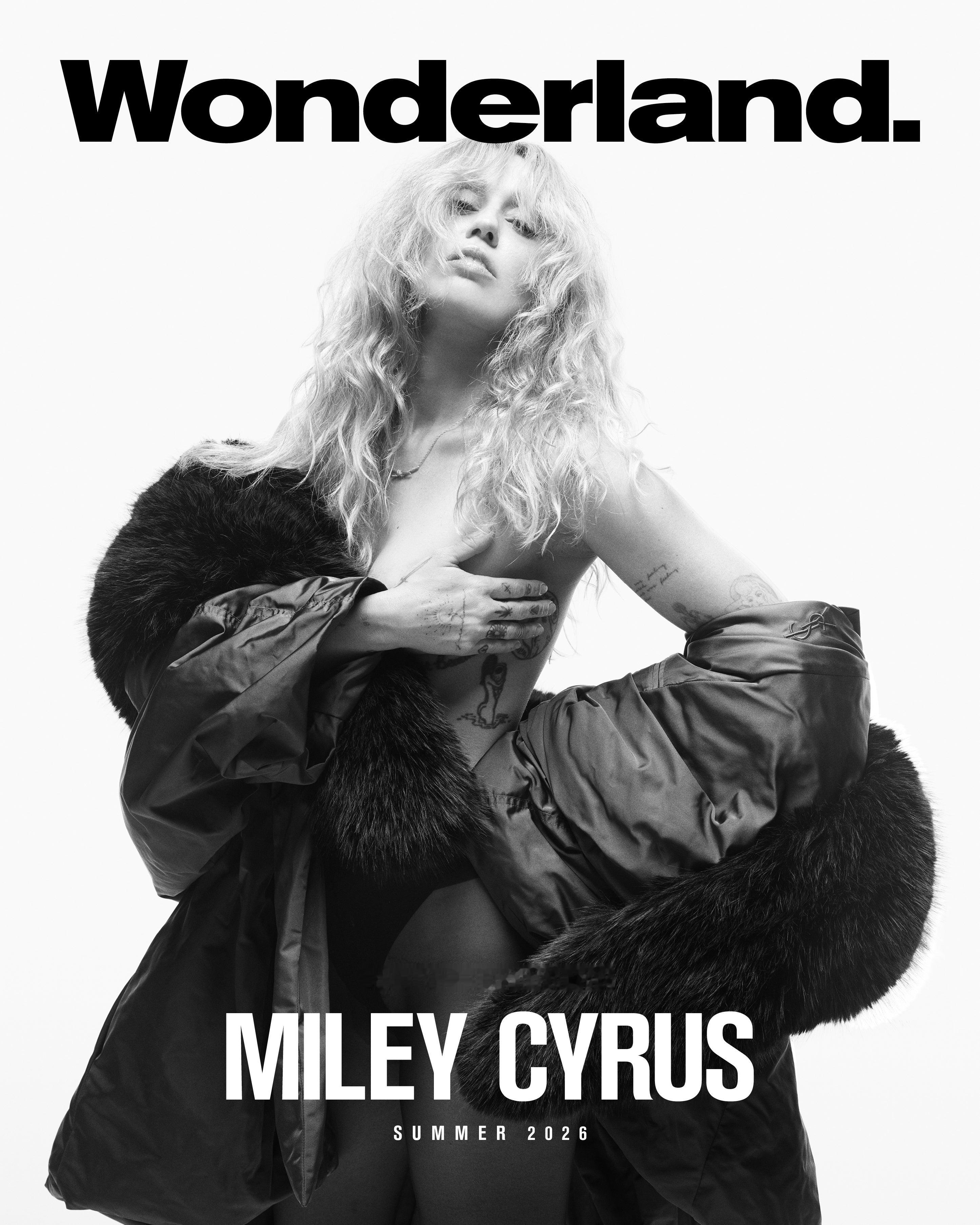 哇塞！麦莉Miley Cyrus登上《Wonderland》杂志封面！坐等回归新