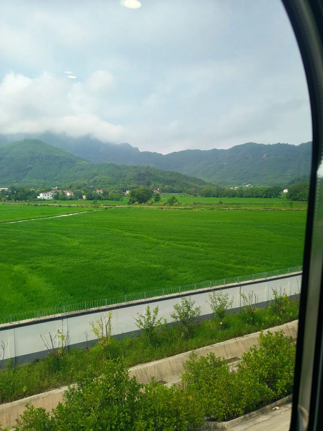 想回家了，可行程还没结束，再坚持坚持！