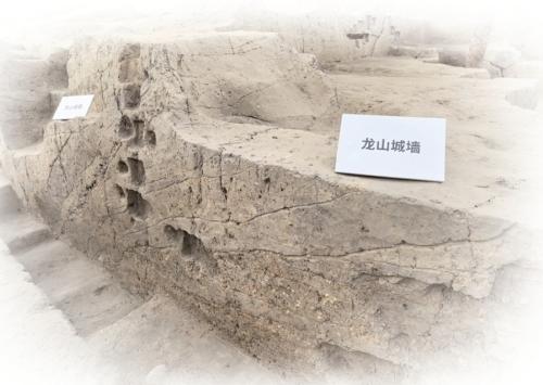 大明湖西南遗址：极大延伸了济南城市的历史轴线！埋于城下无人晓，一朝出土天下知。用