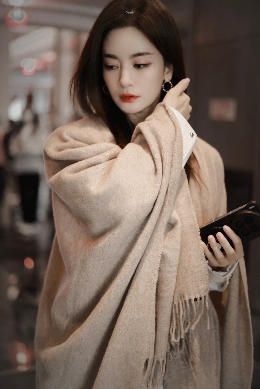 李晟助阵曾沛慈团 李晟要来助阵曾沛慈团啦！我的天好惊喜！！两位都是我一直很喜欢的