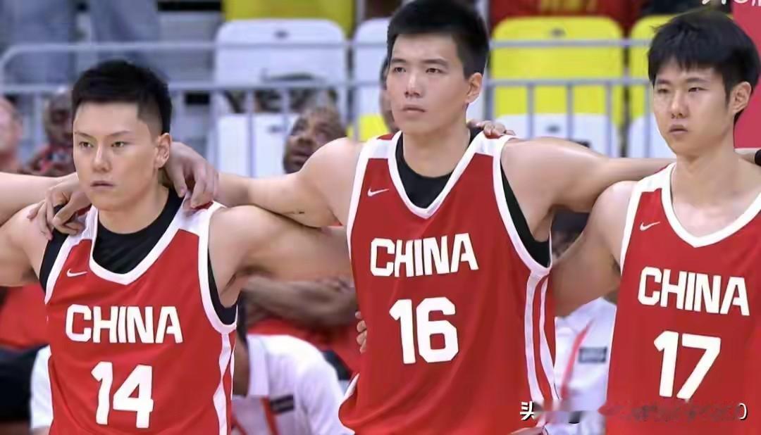 ★七分惜败！昨晚，中国男篮77-84输给了新西兰。热身赛虽然结束了，但总结和备战
