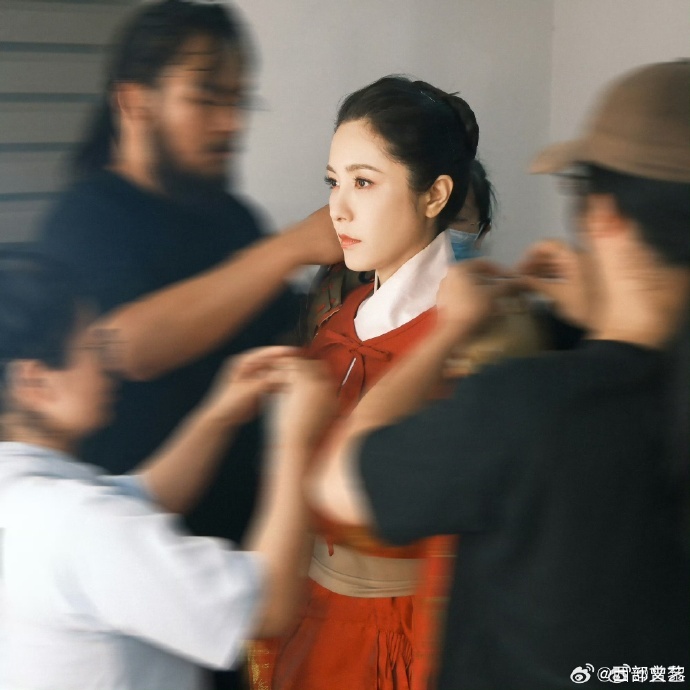 #曾黎演68岁女将军##曾黎演女将军秦良玉# 曾黎在《国家宝藏》里对秦良玉的演绎