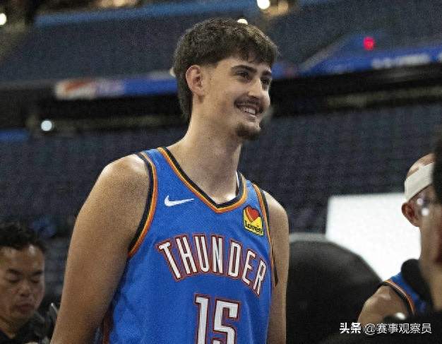 离谱！雷霆领先24分被翻盘，8主力坐场边，马拉18分钟打出身价！