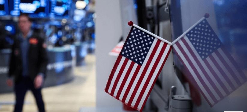 国际油价回落提振股市。美国财长贝森特指出，美方允许伊朗油轮通过霍尔木兹海峡。日前