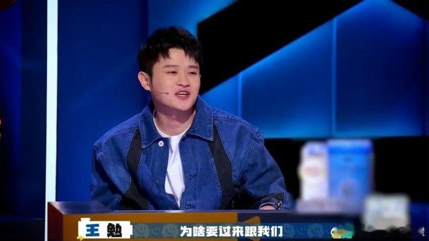 #李川从少爷和我的全世界错过##李川看了少爷和我后遛了四小时的狗#哎呀，听到李川
