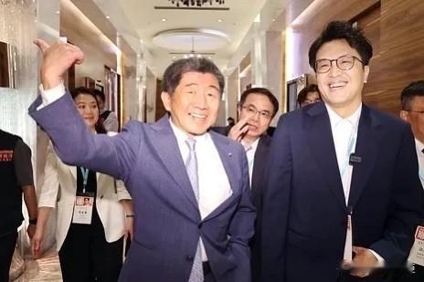 民进党近期猛攻台北市长蒋万安长子蒋得立公费交换生风波，蒋万安昨天（5日）表示，有